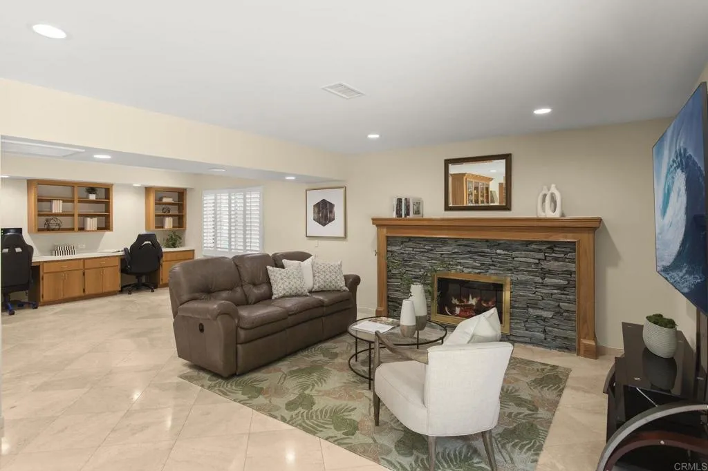 https://cdn.realtyfeed.com/cdn/127/306796807/26bbd907216981e0ed34972c2f70f3d3.webp