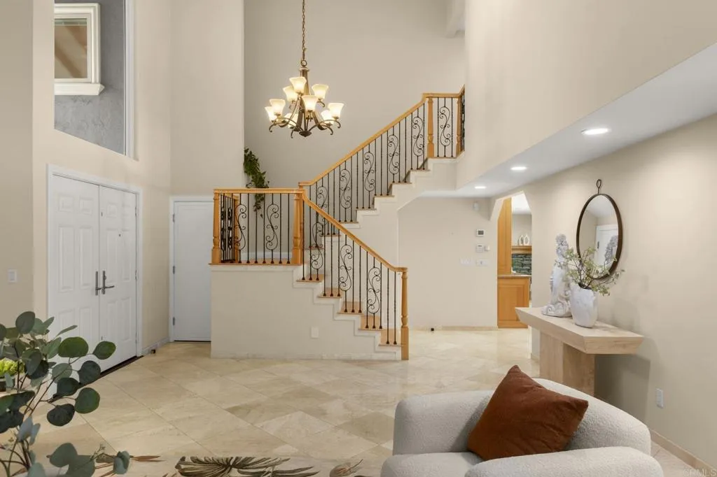 5545 Coral Reef Avenue, La Jolla, CA 92037 - Photo 5 of 39, La Jolla, CA