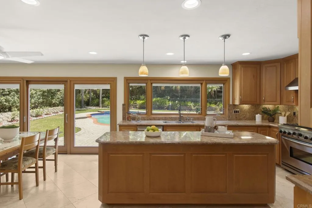 https://cdn.realtyfeed.com/cdn/127/306796807/b322e9a311eb9bf4f41f696566c8c9a2.webp