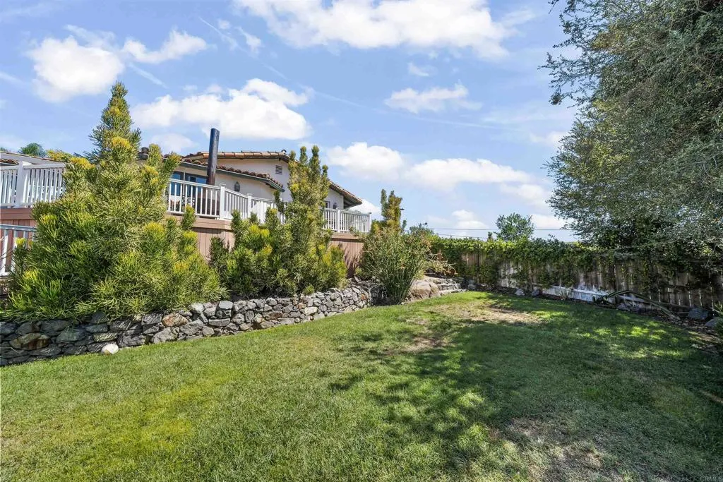 https://cdn.realtyfeed.com/cdn/127/306796825/093c3cd2776fb45f65c4dbb5d472b349.webp