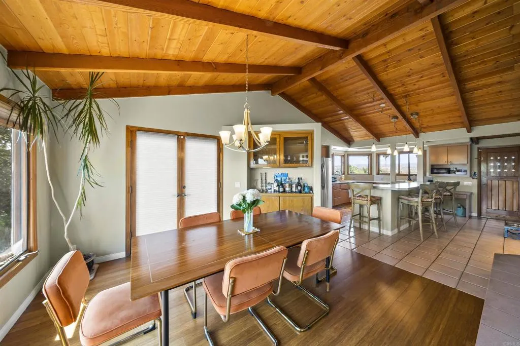 https://cdn.realtyfeed.com/cdn/127/306796825/9c5b9383656e0f29bba711895d2d205c.webp