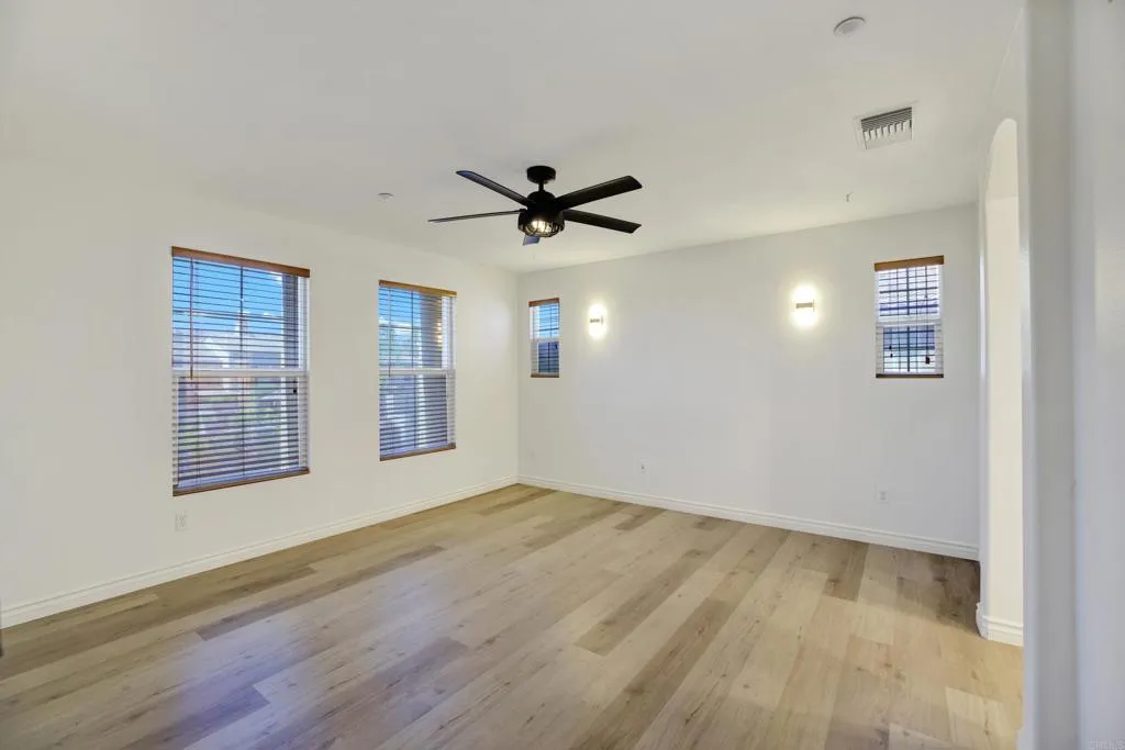 Photo #28: PTP2606337 Listing: Photo #28