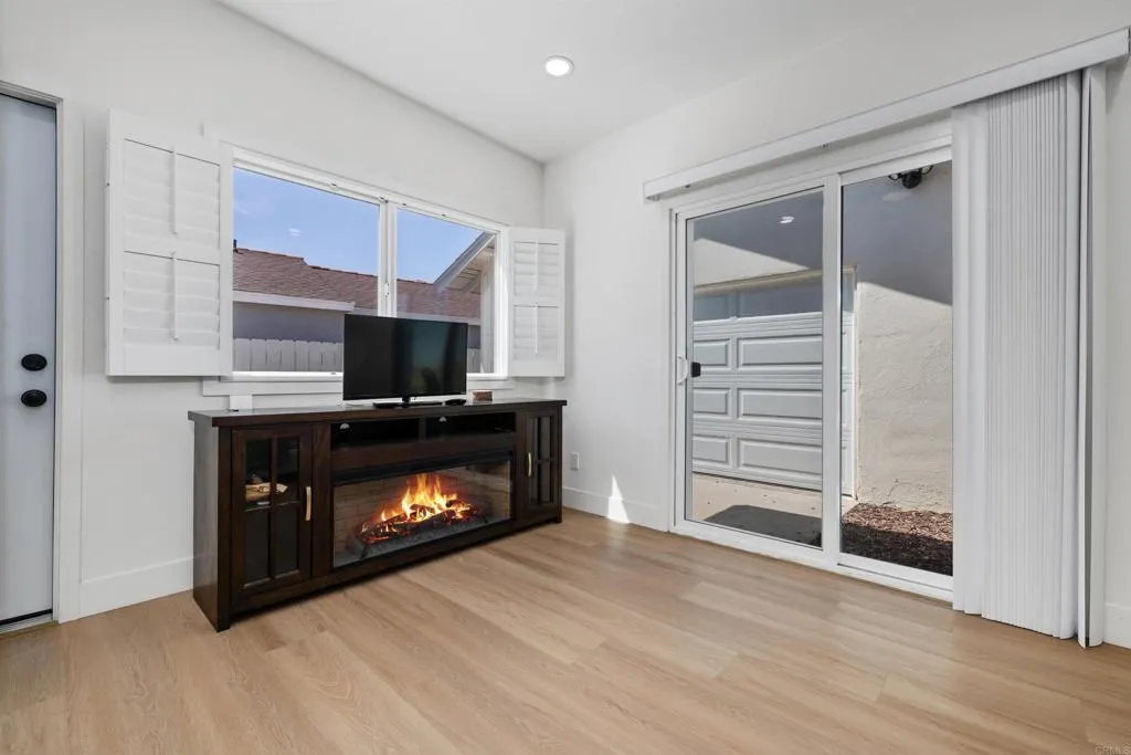 https://cdn.realtyfeed.com/cdn/127/306796907/9c302a6531c809173356addf951ef198.webp