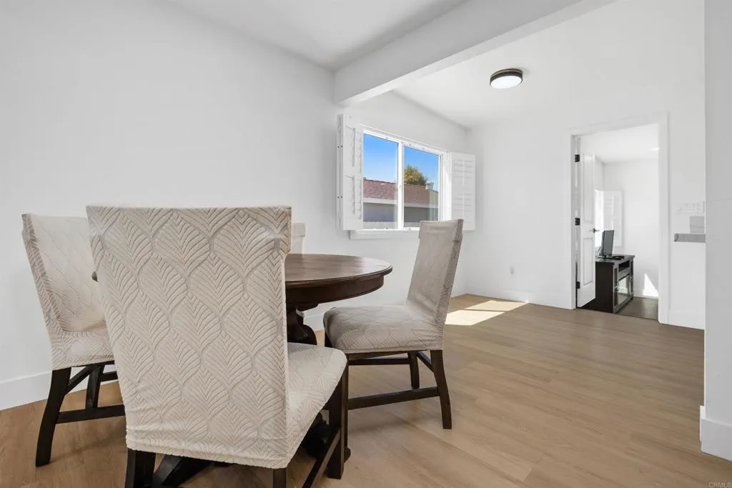 https://cdn.realtyfeed.com/cdn/127/306796907/f9546f2ac54f0223bb48ae2b72e56b6f.webp