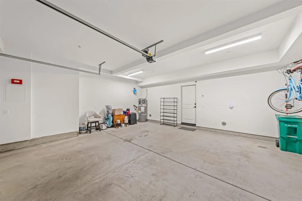 https://cdn.realtyfeed.com/cdn/127/306796940/10221deda7e0337749ab7709d8389437.webp