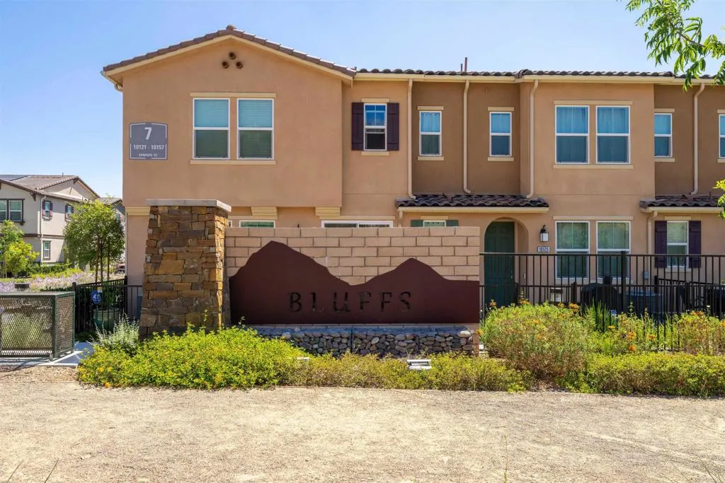 https://cdn.realtyfeed.com/cdn/127/306796940/20ad72ea8c5d7bef9345c6cfc33e0d40.webp