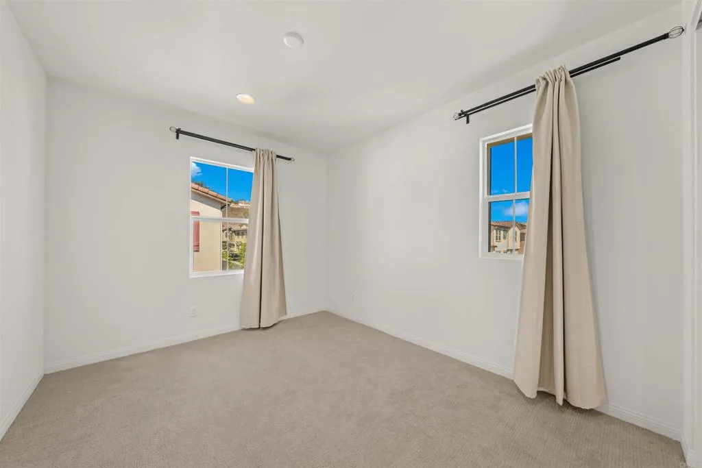 https://cdn.realtyfeed.com/cdn/127/306796940/891dca965244a882110248fbbc3cc09c.webp