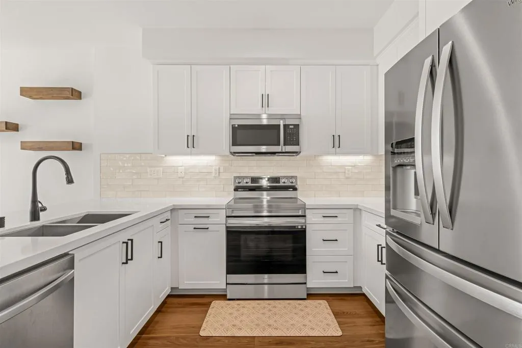 https://cdn.realtyfeed.com/cdn/127/306796940/95016db869b8cfcf9088396802c8b5fe.webp