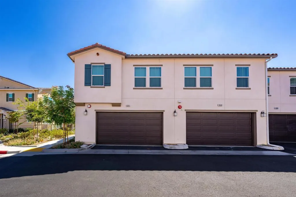 https://cdn.realtyfeed.com/cdn/127/306796940/efd225c4a25dcdbff531397958e32fbc.webp