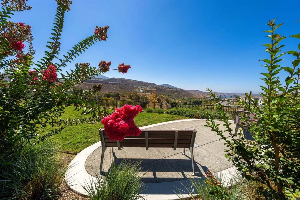 https://cdn.realtyfeed.com/cdn/127/306796940/f0aceb3aa90a2fba0f0194f33a199b7a.webp
