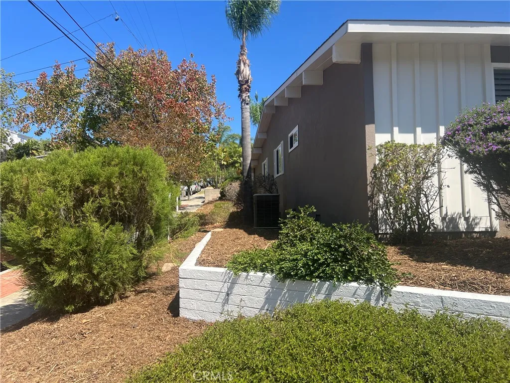 https://cdn.realtyfeed.com/cdn/127/306796942/baa75d6ea89a4223ed4cfcd60340cae0.webp