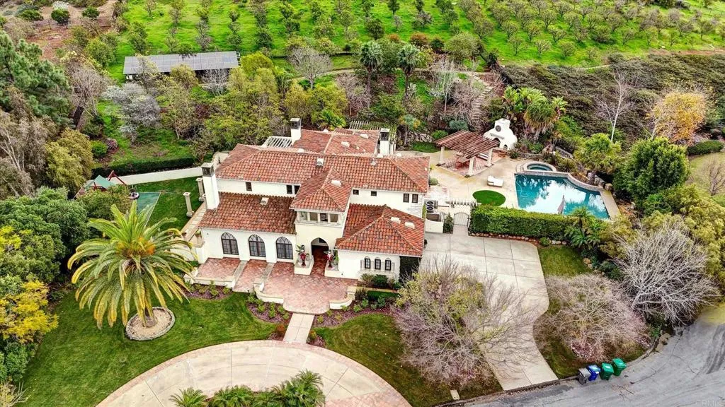 https://cdn.realtyfeed.com/cdn/127/306796959/0b004c4f1d0c4e3014f065f5f83d09b0.webp