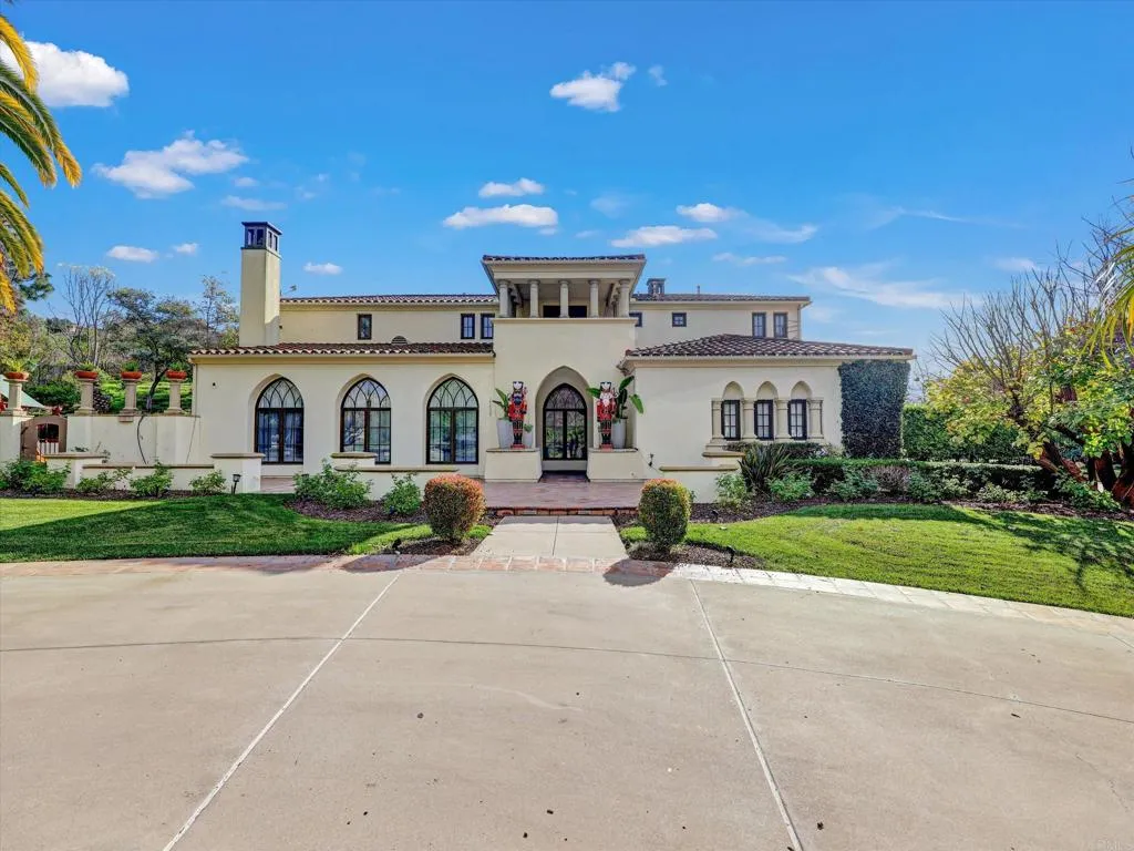 https://cdn.realtyfeed.com/cdn/127/306796959/1bef2ffe00e87ebf2878e581a4d60a79.webp