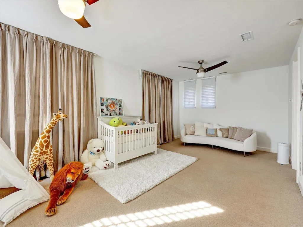 https://cdn.realtyfeed.com/cdn/127/306796959/1c3f0fb802d55295cd6c12ebac841a3c.webp