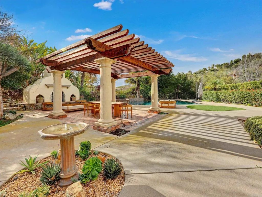 17839 La Amapola, Rancho Santa Fe, CA 92067 - Photo 3 of 58, Rancho Santa Fe, CA