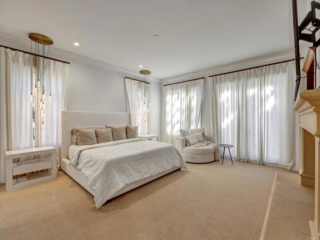 https://cdn.realtyfeed.com/cdn/127/306796959/b98a4722fad5632270522b3d981a3374.webp