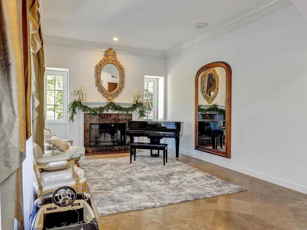 https://cdn.realtyfeed.com/cdn/127/306796959/ca12e00c4e4089319769d3b28f1ebf46.webp