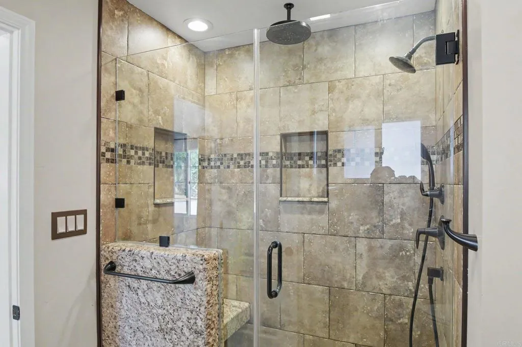 https://cdn.realtyfeed.com/cdn/127/306796973/c410fcb0897bc0500c73c1ca4b648e2b.webp