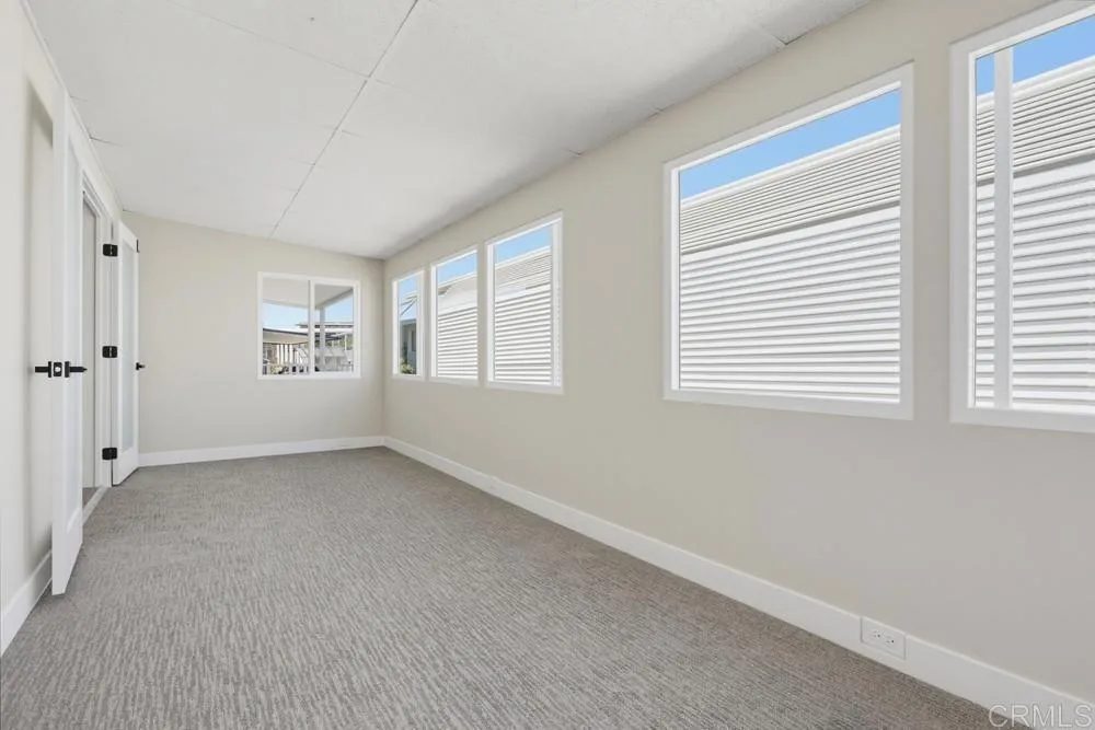 https://cdn.realtyfeed.com/cdn/127/306796996/01efc83b891da8a921ea62cfc8846a5e.webp