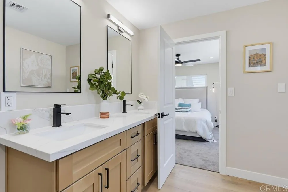 https://cdn.realtyfeed.com/cdn/127/306796996/ecb955e09cb6613c99da883cf99c8316.webp