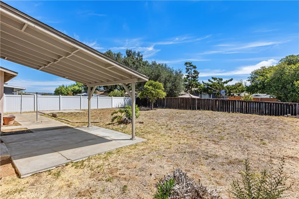 https://cdn.realtyfeed.com/cdn/127/306797076/03ebd27a48ba7addb53581e4757054f7.webp