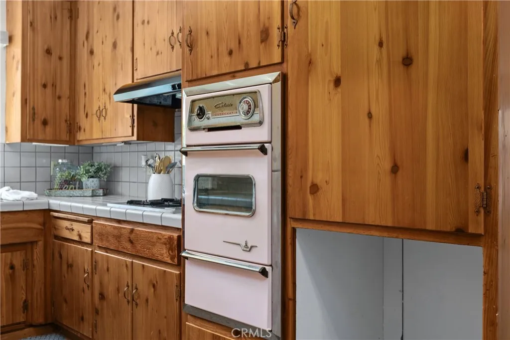 https://cdn.realtyfeed.com/cdn/127/306797076/43848ba3a74930195b39183e610dd396.webp