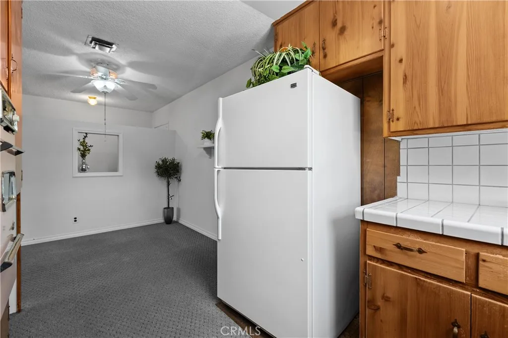 https://cdn.realtyfeed.com/cdn/127/306797076/4da40dceb7769981a44077a9b3be0b3a.webp