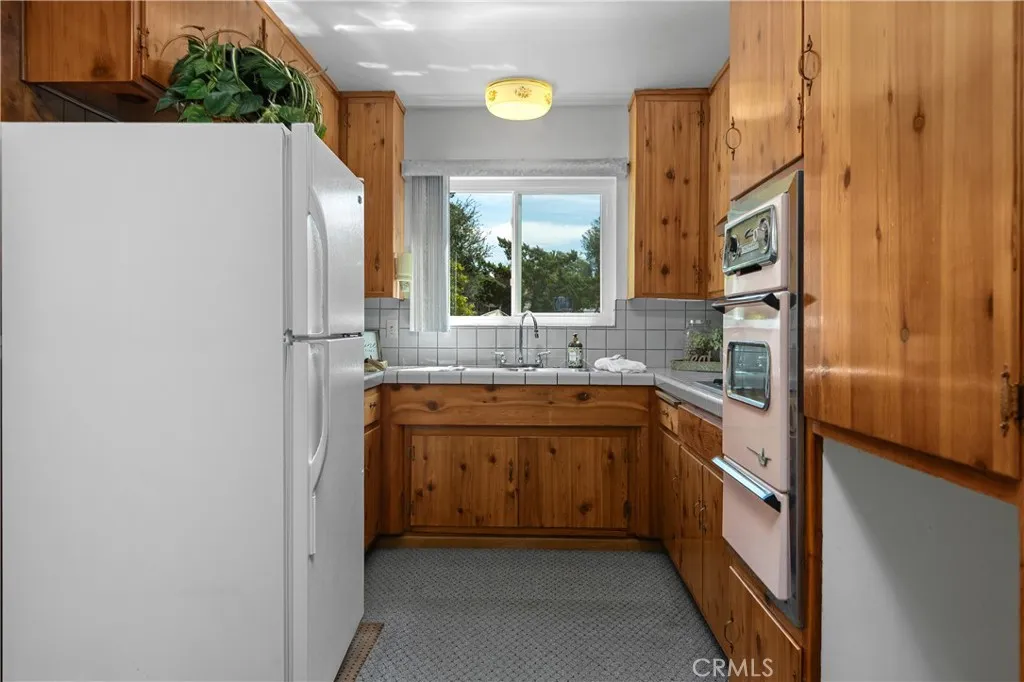 https://cdn.realtyfeed.com/cdn/127/306797076/51a478202e4afffd6688a3d69895f71c.webp