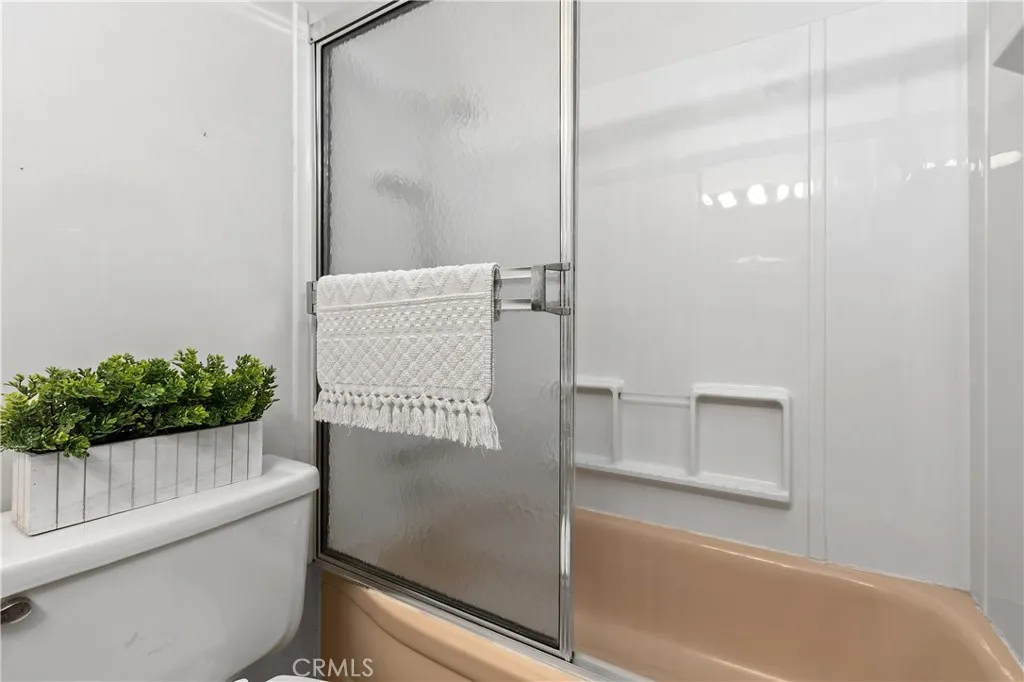https://cdn.realtyfeed.com/cdn/127/306797076/96017f9be7bacd651d3c489e2de8aa64.webp