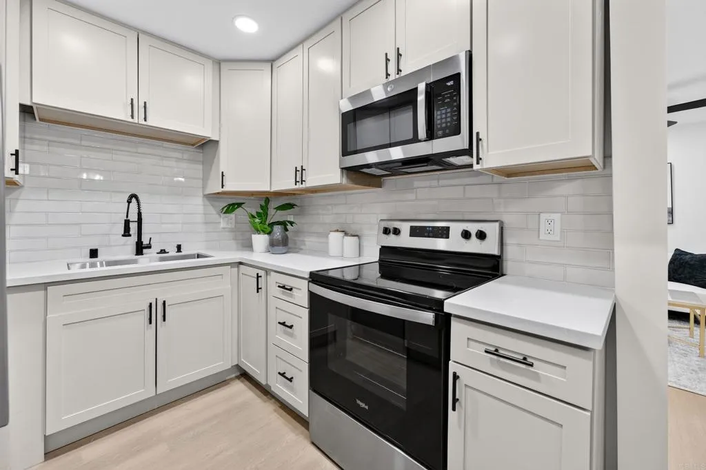 Photo #12: PTP2606344 Listing: Photo #12