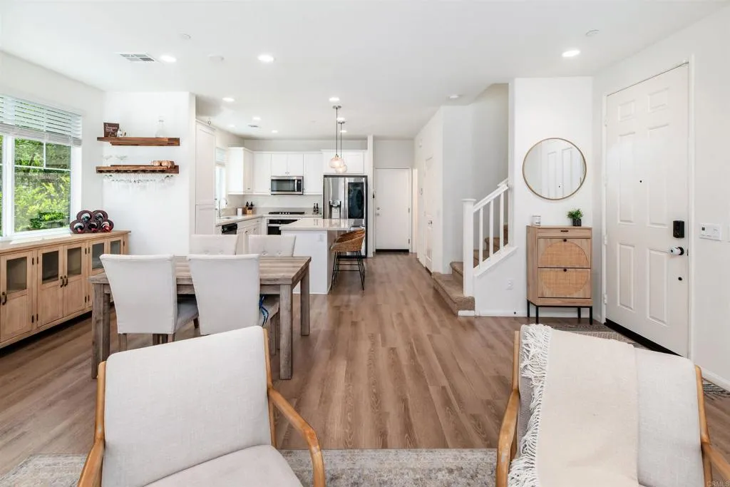 https://cdn.realtyfeed.com/cdn/127/306797086/0907f30ef1ddc74c58993cbc2b6912c7.webp