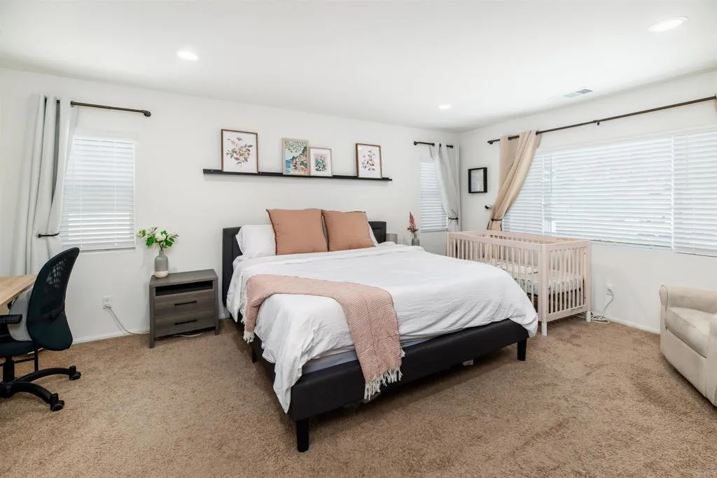 https://cdn.realtyfeed.com/cdn/127/306797086/7e6edd908fe54af0f9ef1226ef5fa134.webp