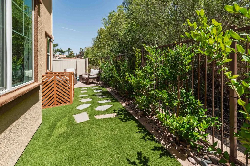 https://cdn.realtyfeed.com/cdn/127/306797086/8de99ecae767a5789ccc1d74d47b8016.webp