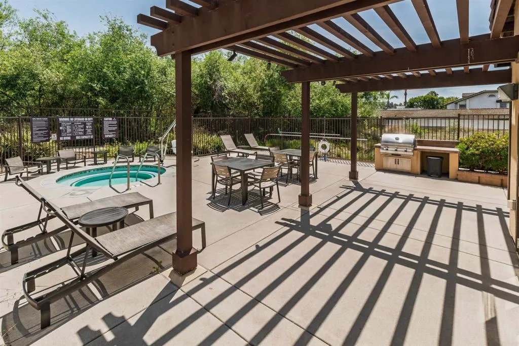 https://cdn.realtyfeed.com/cdn/127/306797086/dcff095b69aa9e240065358a02be7172.webp