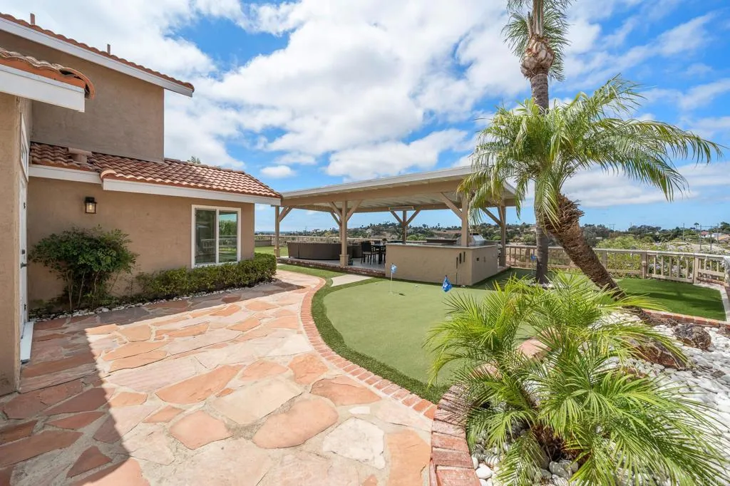 https://cdn.realtyfeed.com/cdn/127/306797150/0f88abeb89ea323bef5268db73d02937.webp