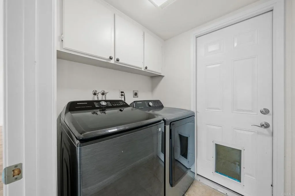 https://cdn.realtyfeed.com/cdn/127/306797150/1660a1ac9a3b407680c0f25cdc8e9716.webp