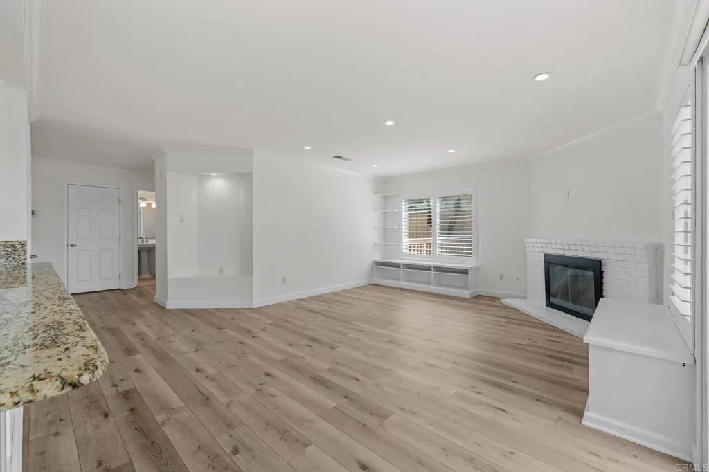 https://cdn.realtyfeed.com/cdn/127/306797150/b3b0e3cf05d8e01005aa154defc28a68.webp