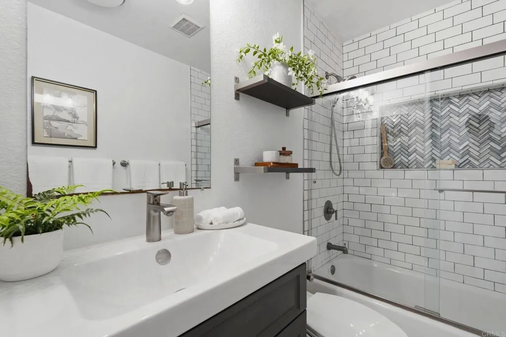 https://cdn.realtyfeed.com/cdn/127/306797166/ee6ca3383239a6993775d6115a2fb160.webp