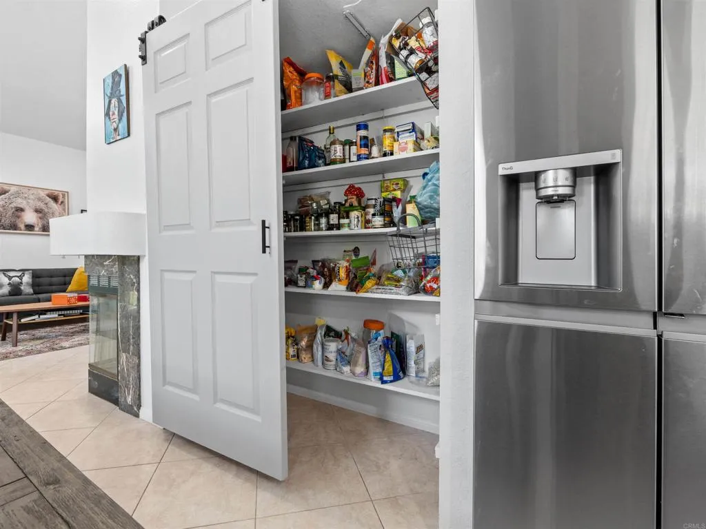https://cdn.realtyfeed.com/cdn/127/306797169/c3884e2e9ff474e0307d1145647fad2a.webp