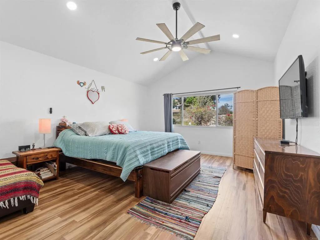https://cdn.realtyfeed.com/cdn/127/306797169/ec9552781792ba7b674bfac452db1d83.webp