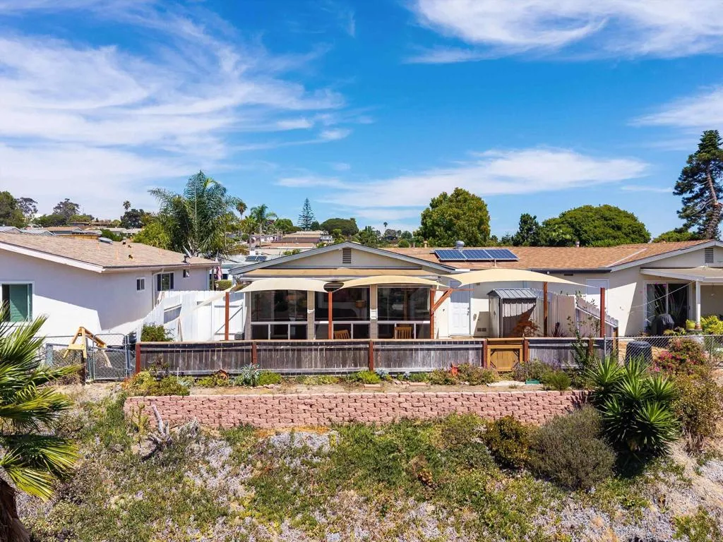https://cdn.realtyfeed.com/cdn/127/306797184/909cfaa6aecbca8108b993837634bdb0.webp