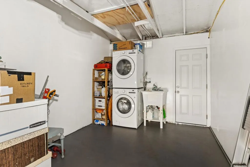 https://cdn.realtyfeed.com/cdn/127/306797184/d33259b40bf7dacceaba55540a48a79f.webp