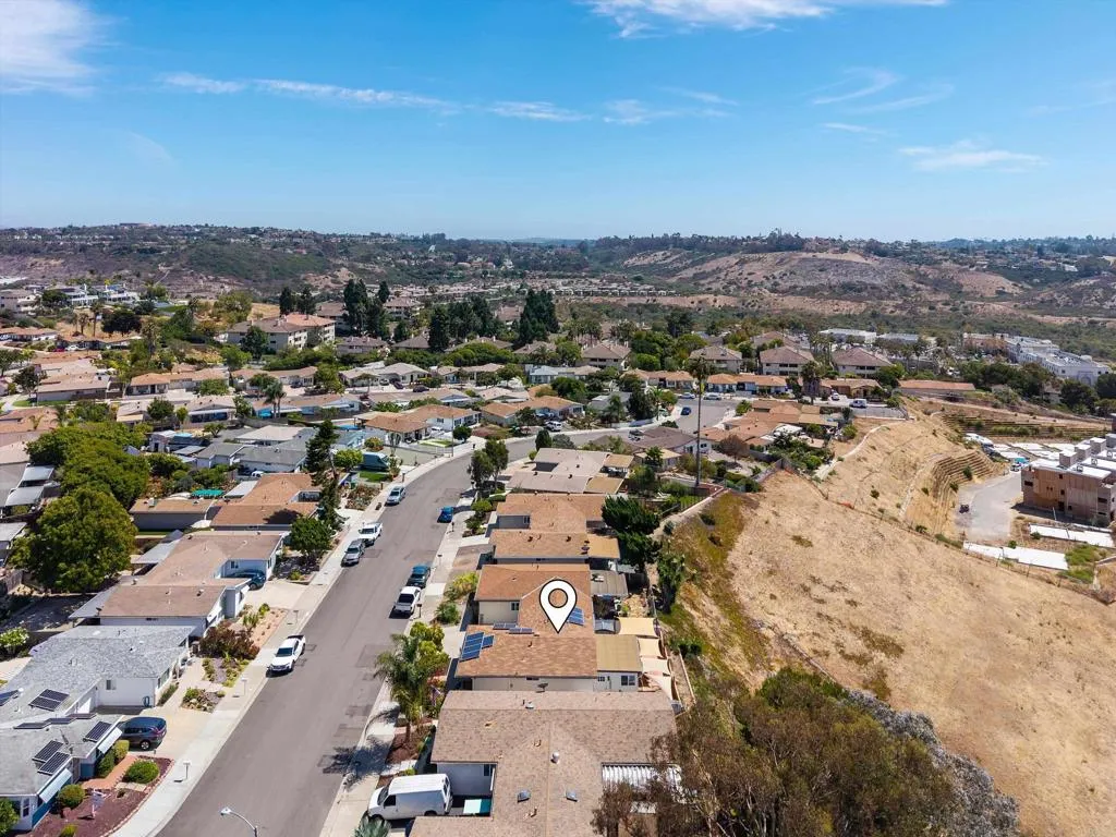 https://cdn.realtyfeed.com/cdn/127/306797184/f92daa3742b91de4a0df471554cc2c7f.webp