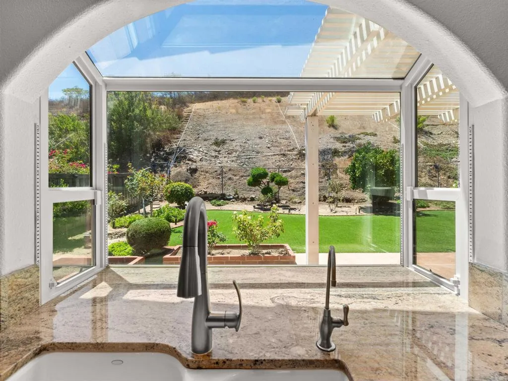 https://cdn.realtyfeed.com/cdn/127/306797231/5ff079a50f5b158e7999a87cb5fd5950.webp
