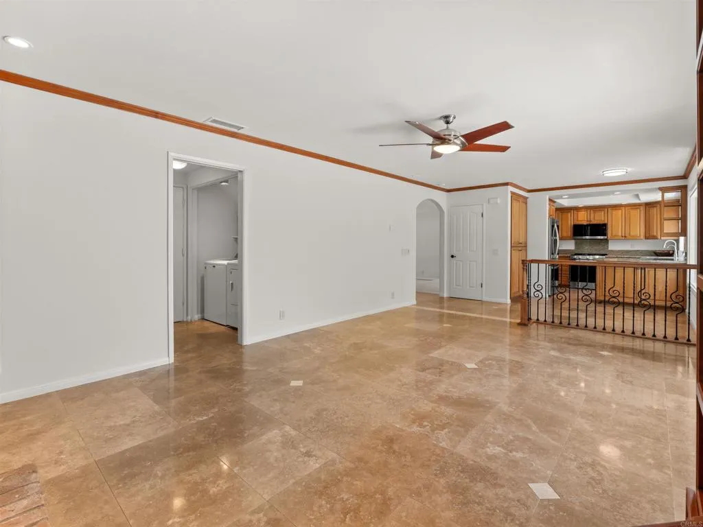 https://cdn.realtyfeed.com/cdn/127/306797231/844454d45cbdf4c20e191c3579e3b002.webp