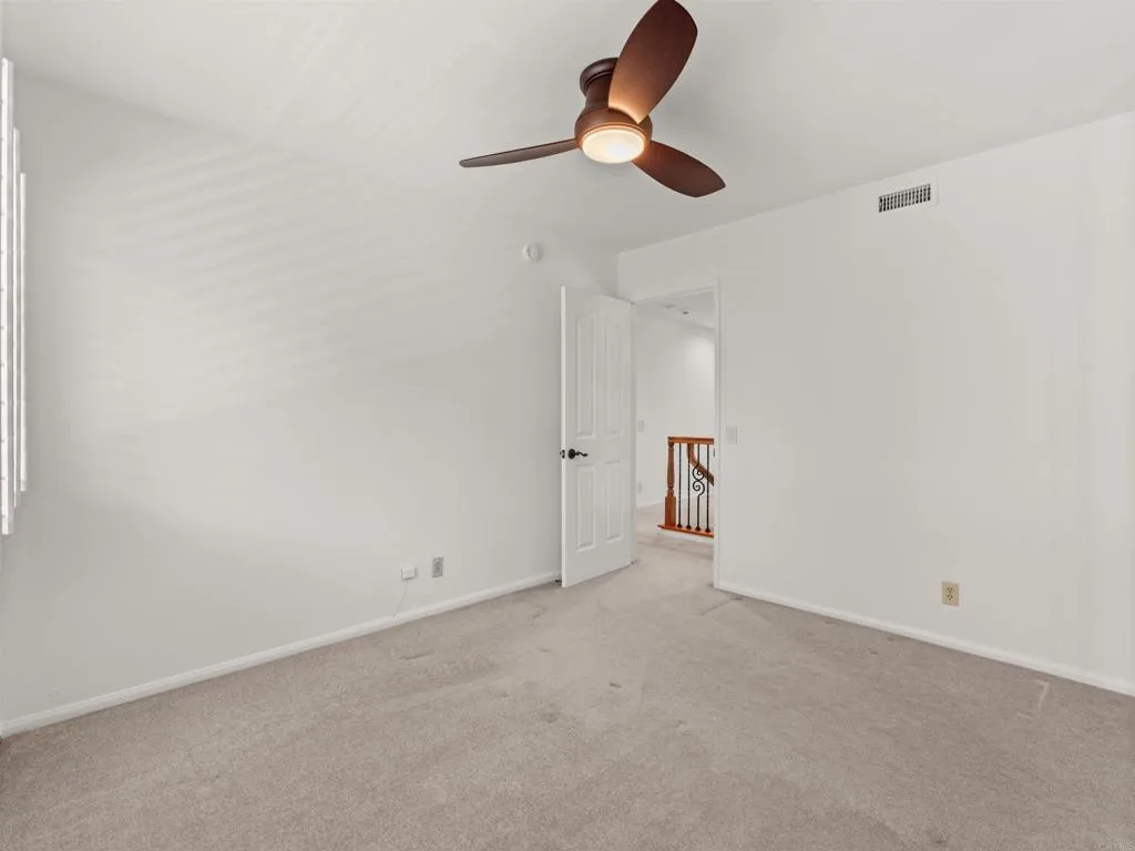 https://cdn.realtyfeed.com/cdn/127/306797231/8517160a41e6ab6fb0c47aaed9cdd4be.webp