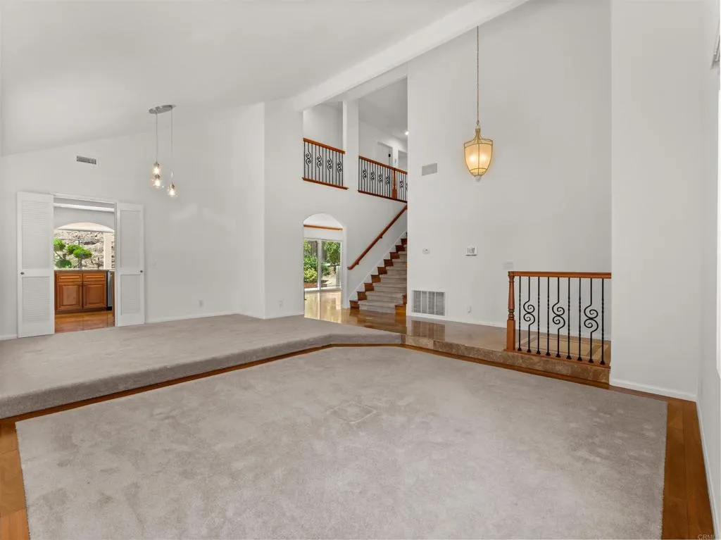 https://cdn.realtyfeed.com/cdn/127/306797231/9d644c7c8cb33295de8051da5ec706b2.webp