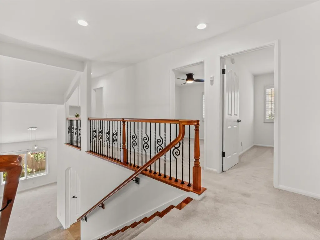 https://cdn.realtyfeed.com/cdn/127/306797231/c1229e37d8f354e93cf3db22ffe68e6e.webp