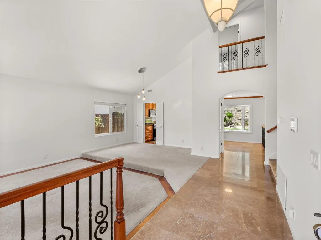 https://cdn.realtyfeed.com/cdn/127/306797231/f65a10e2665bb819b249dbcb474ee752.webp