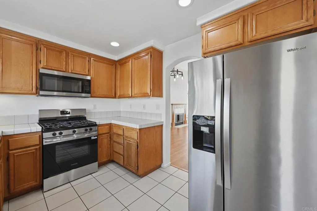 https://cdn.realtyfeed.com/cdn/127/306797232/5c6c940496f50ed4401d42d17e62c40a.webp